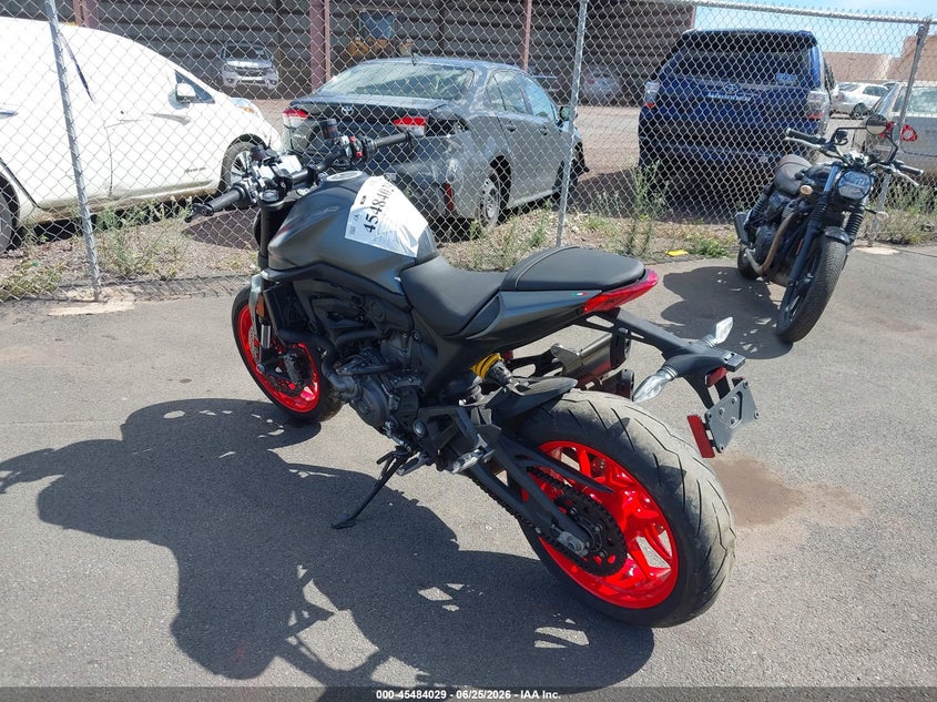 2022 Ducati Monster VIN ZDMMAMDT2NB006313 IAAI salvage auction — LEFT SIDE, Salvage (Hawaii), sold $3,200 on 2026-09-02 (photo 3)