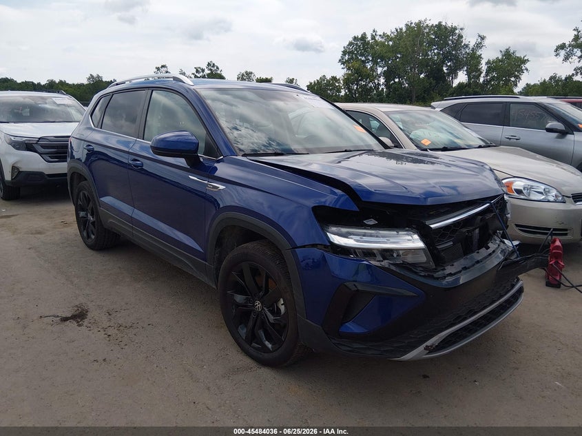 2022 Volkswagen Taos VIN 3VVLX7B25NM079610 IAAI salvage auction — FRONT END, Wait Title, sold $7,000 on 2026-08-02 (photo 1)
