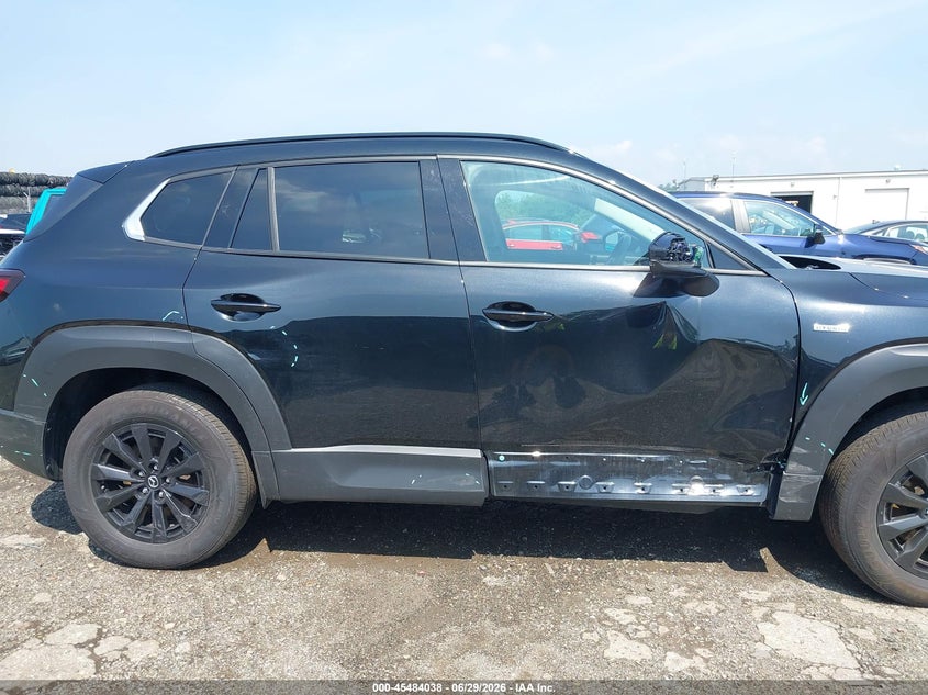 2025 Mazda Cx-50 VIN 7MMVAADW6SN131334 IAAI salvage auction — RIGHT SIDE, Clear (Illinois), sold $16,100 on 2026-07-10 (photo 6)