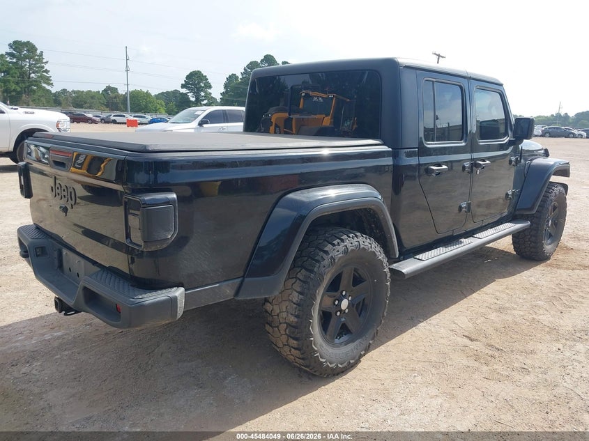 2023 Jeep Gladiator VIN 1C6HJTAG0PL522009 IAAI salvage auction — FRESH WATER, Junk (Oklahoma), sold $8,900 on 2026-07-30 (photo 4)