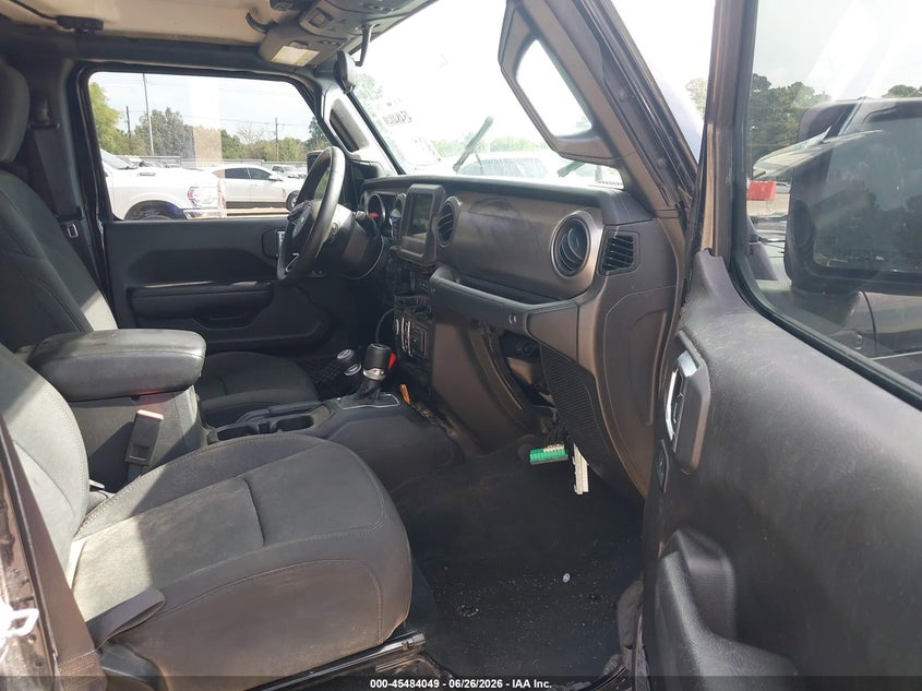 2023 Jeep Gladiator VIN 1C6HJTAG0PL522009 IAAI salvage auction — FRESH WATER, Junk (Oklahoma), sold $8,900 on 2026-07-30 (photo 5)