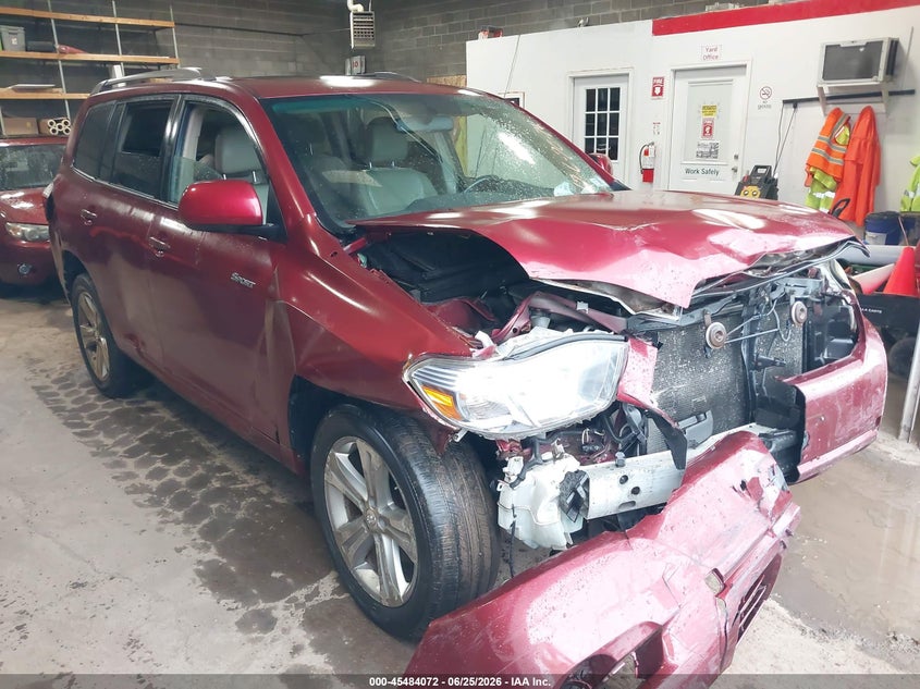 2008 Toyota Highlander VIN JTEES43AX82083525 IAAI salvage auction — FRONT END, Mv-907A (New York), sold $900 on 2026-07-17 (photo 1)