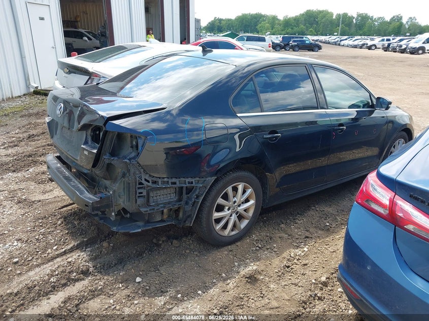 2014 Volkswagen Jetta VIN 3VWD07AJ6EM316862 IAAI salvage auction — REAR END, Clear (Michigan), sold $1,050 on 2026-07-10 (photo 4)