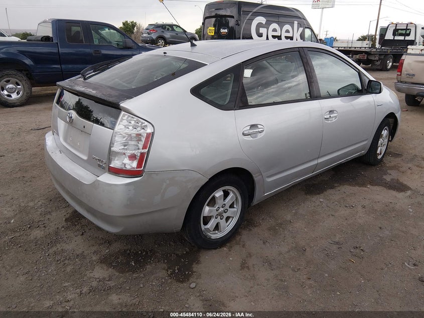 2006 Toyota Prius VIN JTDKB20U567536749 IAAI salvage auction — NORMAL WEAR, Clear (New Mexico), sold $200 on 2026-07-29 (photo 4)