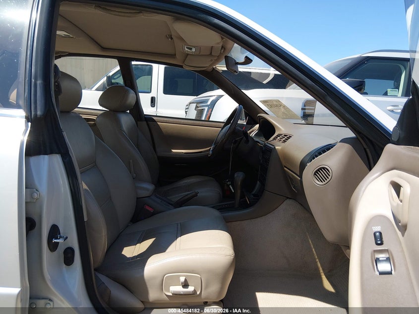 1994 Lexus Es 300 VIN JT8GK13T9R0057121 IAAI salvage auction — NORMAL WEAR, Clear - Dealer Only (California), sold $2,150 on 2026-07-07 (photo 5)