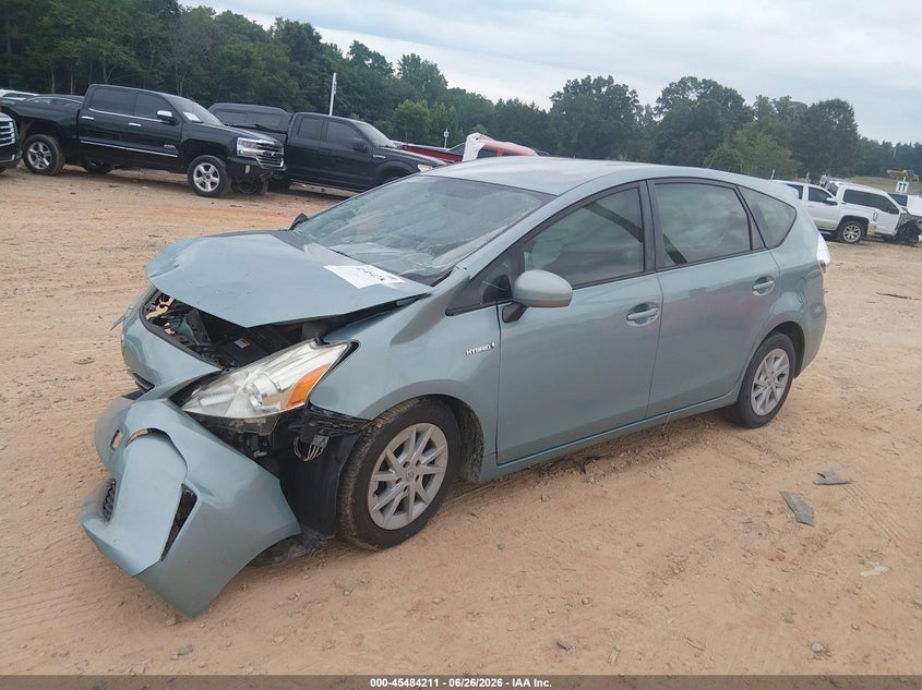 2013 Toyota Prius v VIN JTDZN3EUXD3273747 IAAI salvage auction — RIGHT FRONT, Salvage (North Carolina), sold $25 on 2026-07-27 (photo 2)