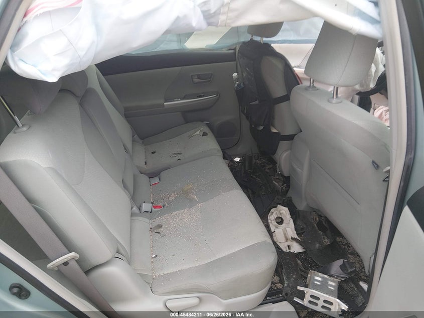 2013 Toyota Prius v VIN JTDZN3EUXD3273747 IAAI salvage auction — RIGHT FRONT, Salvage (North Carolina), sold $25 on 2026-07-27 (photo 8)
