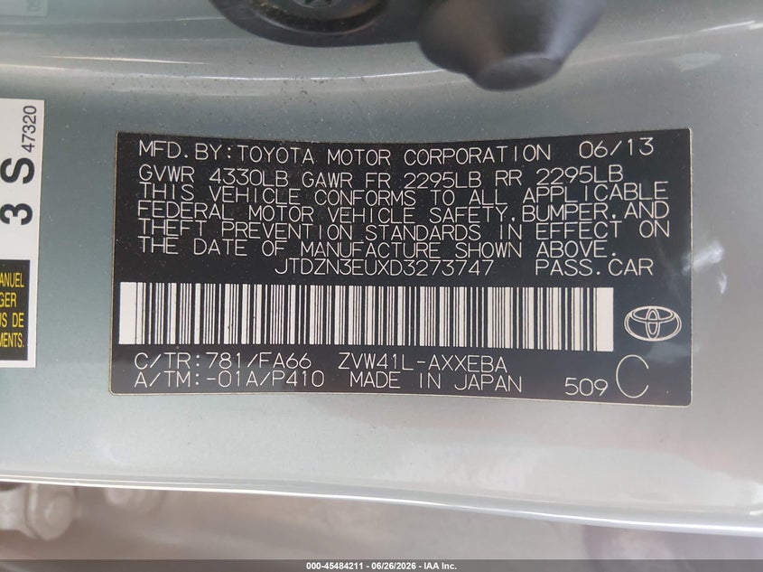 2013 Toyota Prius v VIN JTDZN3EUXD3273747 IAAI salvage auction — RIGHT FRONT, Salvage (North Carolina), sold $25 on 2026-07-27 (photo 9)