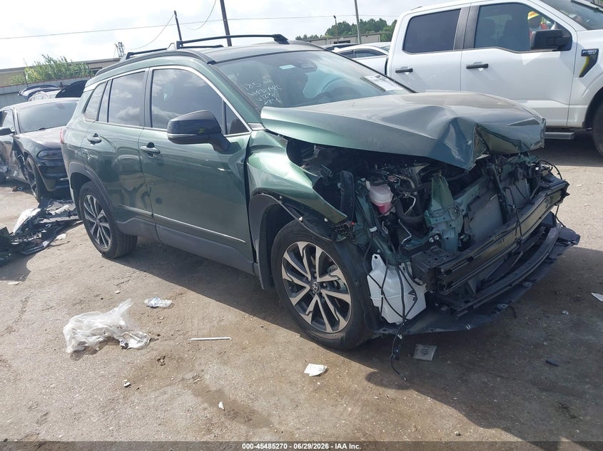 2025 Toyota Corolla cross VIN 7MUEAAAG8SV141988 — IAAI salvage auction photo