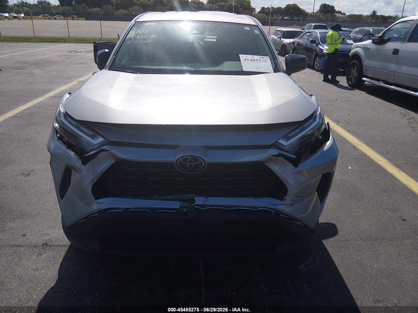2024 Toyota Rav 4 VIN 2T3H1RFV0RC280584 IAAI salvage auction — FRONT END, Rebuildable (Florida), sold $8,700 on 2026-07-31 (photo 6)