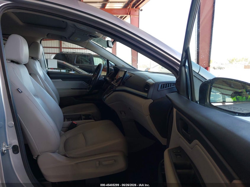 2018 Honda Odyssey VIN 5FNRL6H74JB072082 IAAI salvage auction — REAR END, Salvage (California), sold $5,500 on 2026-07-09 (photo 5)