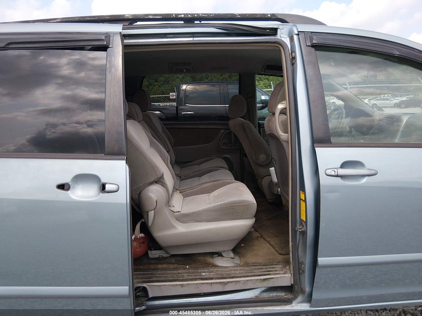2008 Toyota Sienna VIN 5TDZK23C38S144184 IAAI salvage auction — NORMAL WEAR, Clear (Alabama), sold $500 on 2026-07-20 (photo 8)