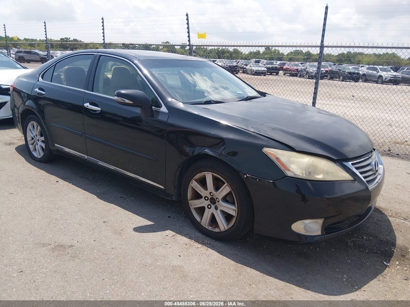 2011 Lexus ES VIN JTHBK1EG3B2421005 IAAI salvage auction — NORMAL WEAR, Clear (Louisiana), sold $1,050 on 2026-07-29 (photo 1)