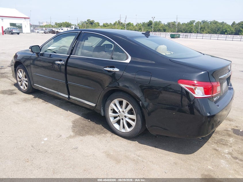 2011 Lexus ES VIN JTHBK1EG3B2421005 IAAI salvage auction — NORMAL WEAR, Clear (Louisiana), sold $1,050 on 2026-07-29 (photo 3)