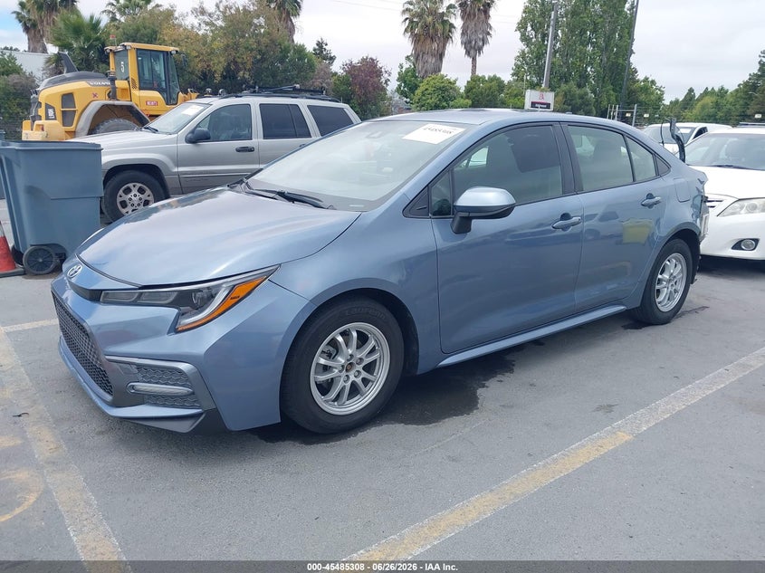 2022 Toyota Corolla VIN JTDEAMDE3NJ040543 IAAI salvage auction — REAR END, Salvage Title, sold $7,800 on 2026-07-20 (photo 2)