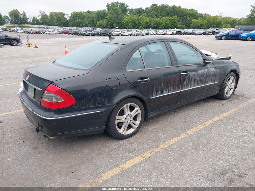 2007 Mercedes-benz E-class VIN WDBUF56X97B064391 IAAI salvage auction — Burn Engine, Clear (Michigan), sold $225 on 2026-08-03 (photo 4)