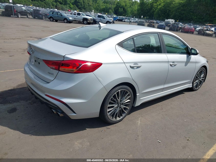 2017 Hyundai Elantra VIN KMHD04LB7HU363577 IAAI salvage auction — NORMAL WEAR, Clear (Connecticut), sold $1,450 on 2026-07-09 (photo 4)
