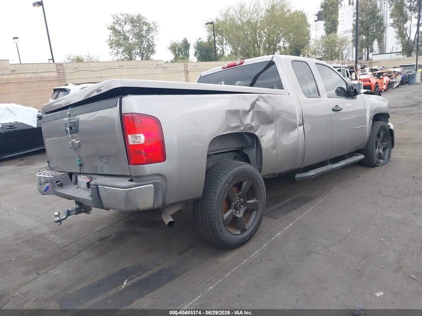 2008 Chevrolet Silverado 1500 VIN 2GCEC19C681315532 IAAI salvage auction — LEFT & RIGHT, Salvage Certificate (California), sold $750 on 2026-07-22 (photo 4)