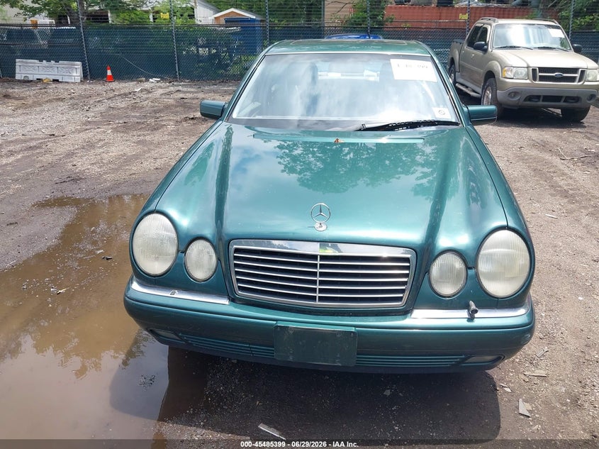 1999 Mercedes-benz E-class VIN WDBJF65H4XA929325 IAAI salvage auction — NORMAL WEAR, Clear (Virginia), sold $300 on 2026-07-09 (photo 6)