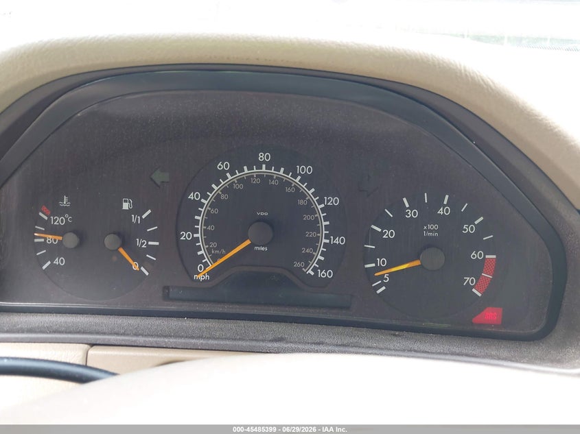 1999 Mercedes-benz E-class VIN WDBJF65H4XA929325 IAAI salvage auction — NORMAL WEAR, Clear (Virginia), sold $300 on 2026-07-09 (photo 7)