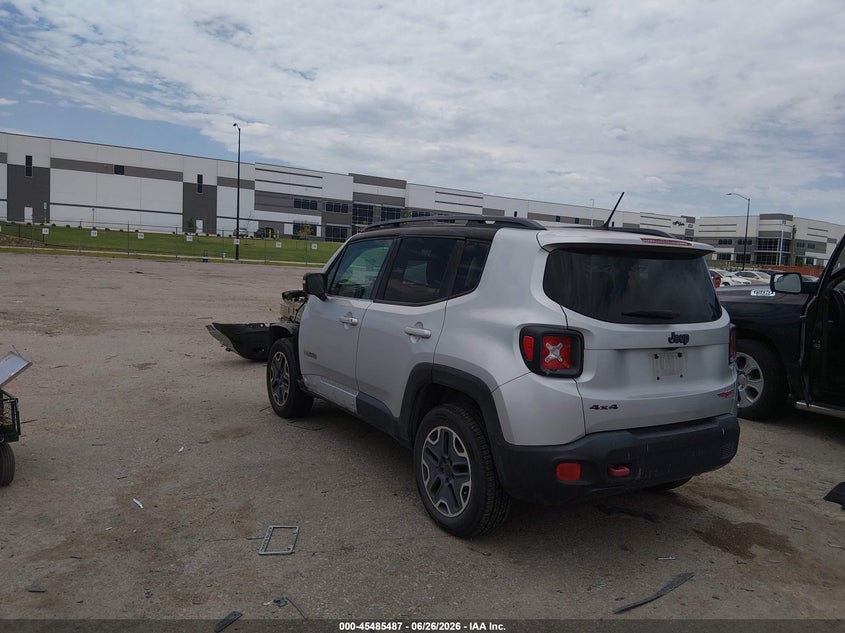 2015 Jeep Renegade VIN ZACCJBCT9FPC33812 IAAI salvage auction — FRONT END, Salvage (Texas), sold $1,850 on 2026-08-07 (photo 3)