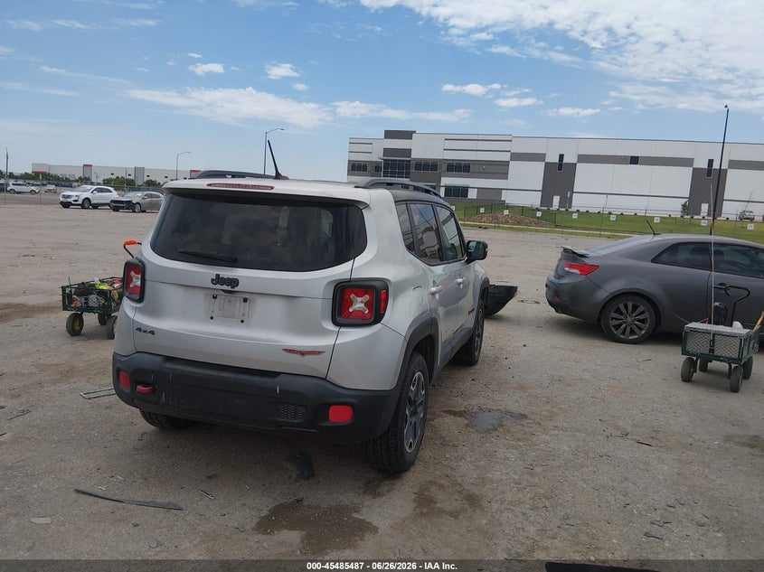 2015 Jeep Renegade VIN ZACCJBCT9FPC33812 IAAI salvage auction — FRONT END, Salvage (Texas), sold $1,850 on 2026-08-07 (photo 4)
