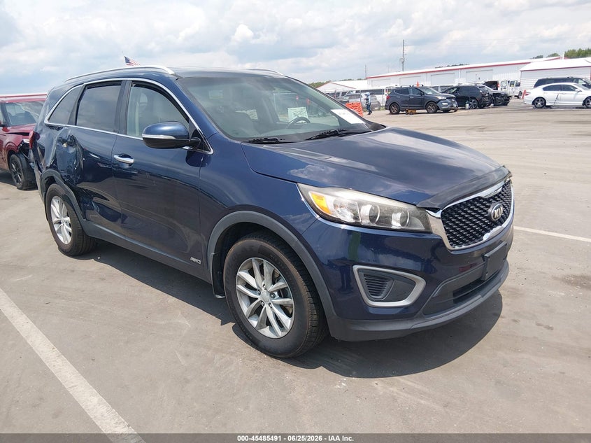 2017 Kia Sorento VIN 5XYPGDA39HG199128 IAAI salvage auction — RIGHT REAR, Salvage (North Carolina), sold $1,800 on 2026-07-29 (photo 1)