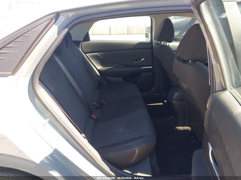 2022 Hyundai Elantra VIN KMHLL4AGXNU314970 IAAI salvage auction — REAR END, Salvage (California), sold $6,400 on 2026-07-08 (photo 8)