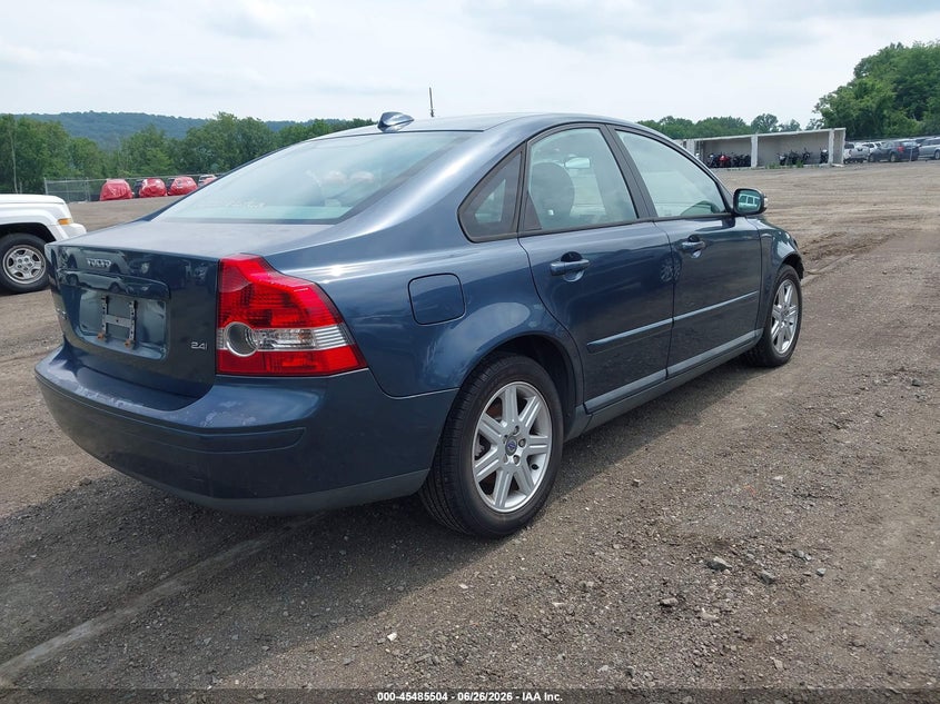 2007 Volvo S40 VIN YV1MS382572314934 IAAI salvage auction — FRONT END, Salvage (Idaho), sold $325 on 2026-07-16 (photo 4)