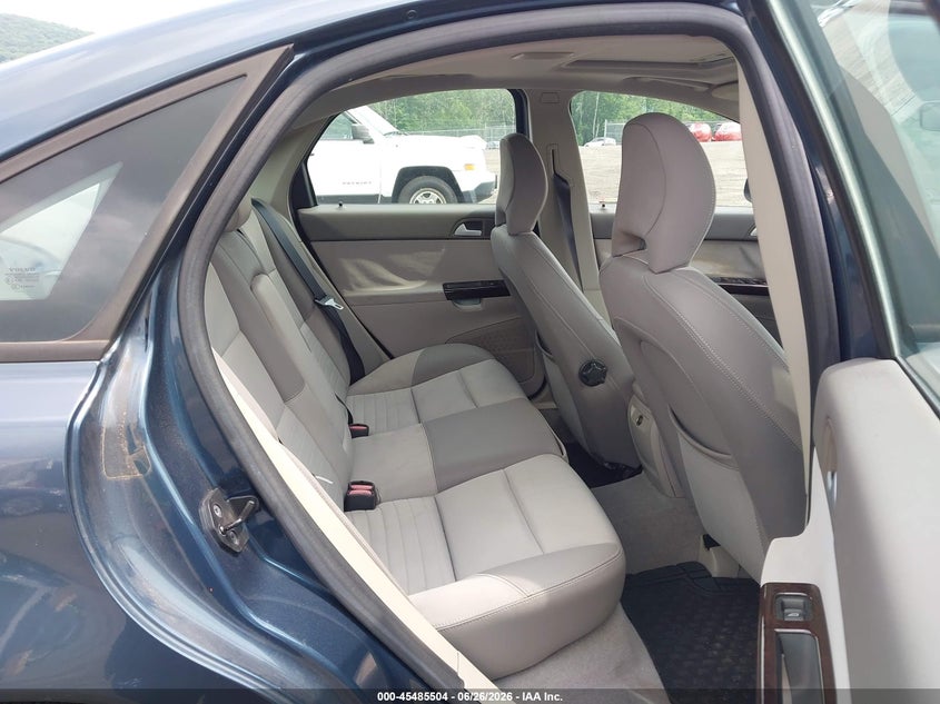 2007 Volvo S40 VIN YV1MS382572314934 IAAI salvage auction — FRONT END, Salvage (Idaho), sold $325 on 2026-07-16 (photo 8)