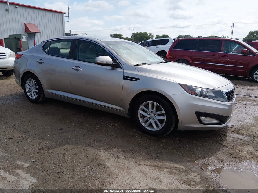 2013 Kia Optima VIN KNAGM4A7XD5385269 IAAI salvage auction — HAIL, Salvage (Kansas), sold $2,250 on 2026-07-31 (photo 1)