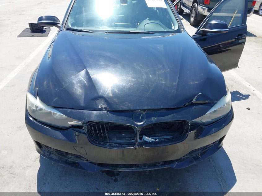 2015 BMW 3er VIN WBA3C1C50FK119274 IAAI salvage auction — FRONT & REAR, Salvage Title, sold $825 on 2026-07-29 (photo 6)