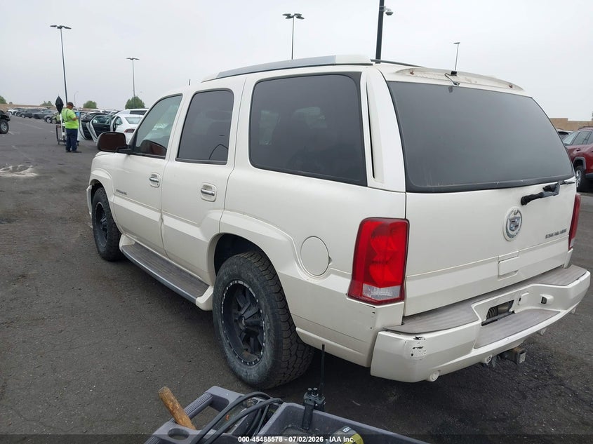 2003 Cadillac Escalade VIN 1GYEC63T83R135050 IAAI salvage auction — VANDALISM, Salvage Certificate (California), sold $875 on 2026-07-24 (photo 3)