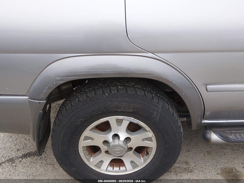 2001 Nissan Pathfinder VIN JN8DR09Y31W603656 IAAI salvage auction — NORMAL WEAR, Affidavit In Lieu Of Title (Washington), sold $825 on 2026-07-08 (photo 6)
