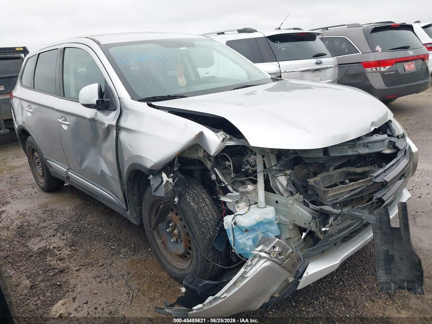 2018 Mitsubishi Outlander VIN JA4AZ3A36JZ038344 IAAI salvage auction — NORMAL WEAR, Clear - Public Restricted (Oklahoma), sold $1,600 on 2026-07-07 (photo 1)