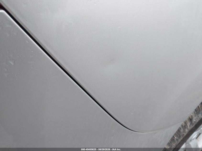 2011 Lexus Gx 460 VIN JTJBM7FX9B5022799 IAAI salvage auction — NORMAL WEAR, Clear (Washington), sold $5,700 on 2026-07-22 (photo 6)