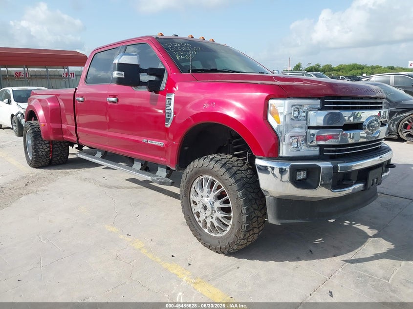 2017 Ford F350 VIN 1FT8W3DT0HED84318 — IAAI salvage auction photo