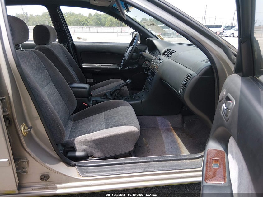 1999 Nissan Maxima VIN JN1CA21D5XT217384 IAAI salvage auction — NORMAL WEAR, Clear (Louisiana), sold $325 on 2026-07-29 (photo 5)