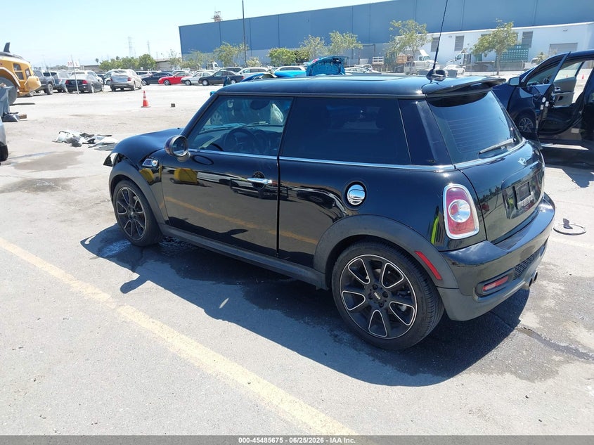 2013 Mini Hard top VIN WMWSV3C55DT394082 IAAI salvage auction — FRONT END, Salvage (California), sold $575 on 2026-08-05 (photo 3)
