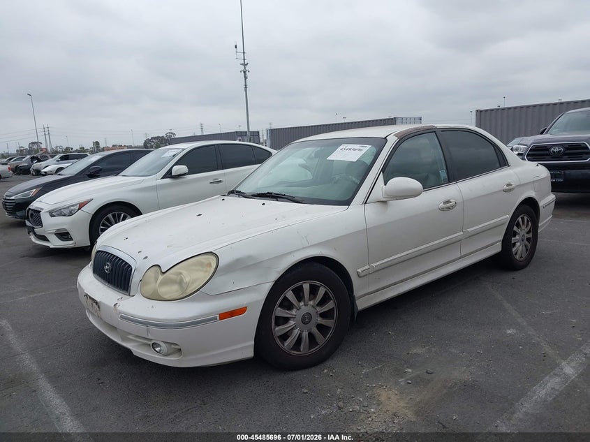2004 Hyundai Sonata VIN KMHWF35H84A010487 IAAI salvage auction — LEFT FRONT, Salvage (California), sold $425 on 2026-07-16 (photo 2)