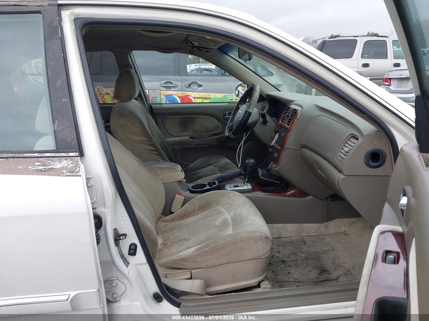 2004 Hyundai Sonata VIN KMHWF35H84A010487 IAAI salvage auction — LEFT FRONT, Salvage (California), sold $425 on 2026-07-16 (photo 5)