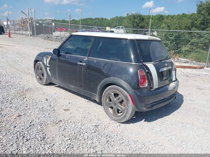 2006 Mini Cooper VIN WMWRC33596TK65723 IAAI salvage auction — REAR END, Salvage (Alabama), sold $250 on 2026-07-20 (photo 3)