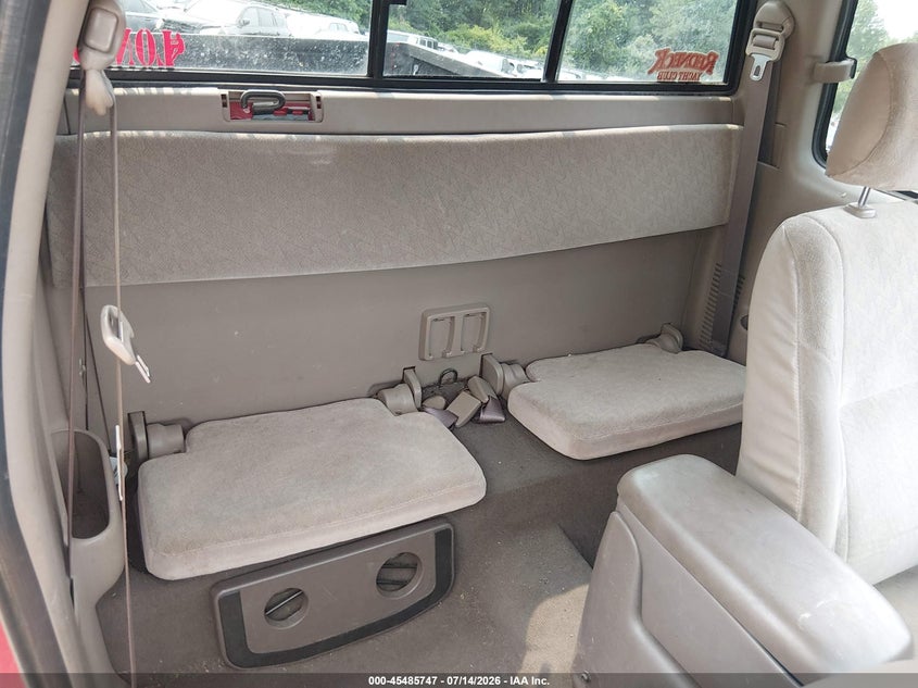 2001 Toyota Tacoma VIN 5TEWN72N11Z792223 IAAI salvage auction — RIGHT FRONT, Bill Of Sale (Connecticut), sold $350 on 2026-07-30 (photo 8)