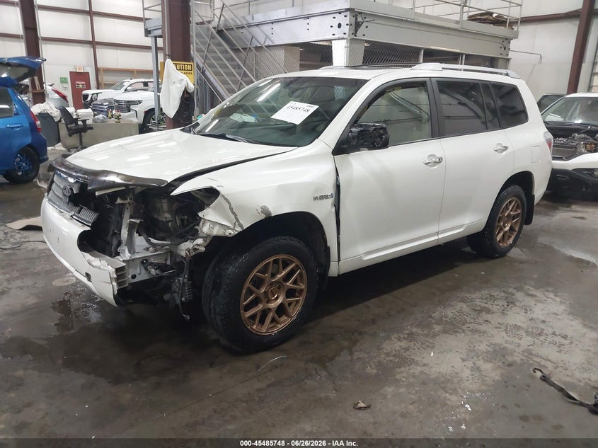 2010 Toyota Highlander hybrid VIN JTEJW3EH4A2047438 IAAI salvage auction — RIGHT FRONT, Salvage (Idaho), sold $1,350 on 2026-07-24 (photo 2)