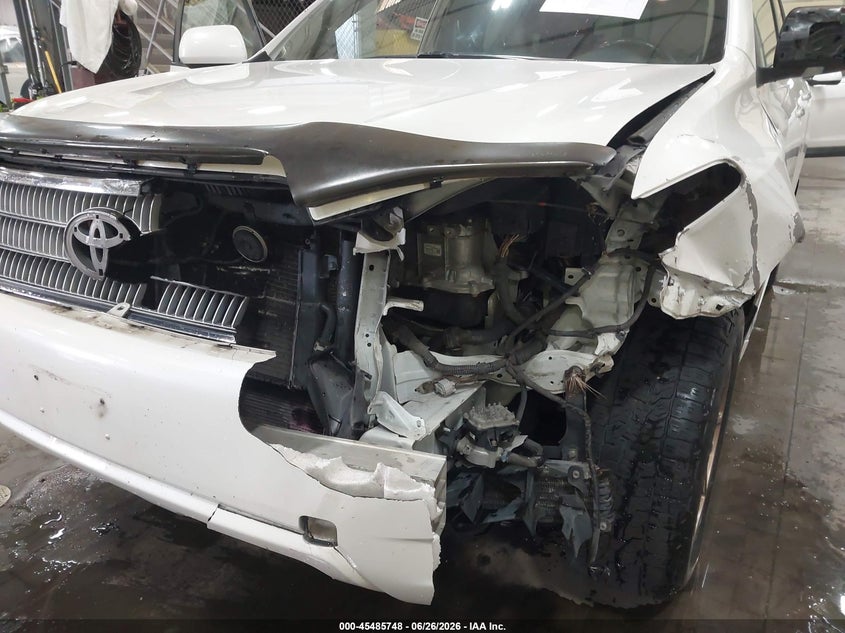 2010 Toyota Highlander hybrid VIN JTEJW3EH4A2047438 IAAI salvage auction — RIGHT FRONT, Salvage (Idaho), sold $1,350 on 2026-07-24 (photo 6)