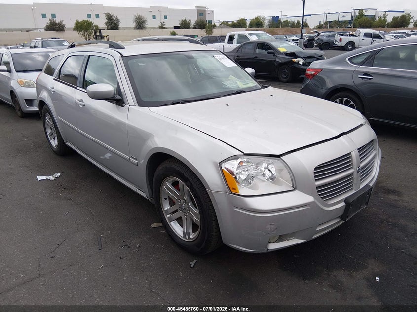 2005 Dodge Magnum VIN 2D8GV58225H680524 IAAI salvage auction — LEFT REAR, Salvage Certificate (California), sold $1,150 on 2026-07-31 (photo 1)