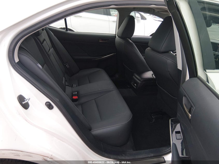 2020 Lexus Is VIN JTHDA1D2XL5108583 IAAI salvage auction — FRONT END, Salvage (California), sold $9,325 on 2026-07-13 (photo 8)