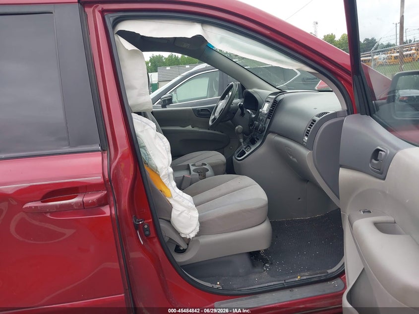2009 Kia SEDONA VIN KNDMB233796305101 IAAI salvage auction — REAR END, Salvage (North Carolina), sold $25 on 2026-07-30 (photo 5)