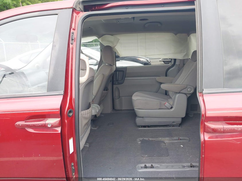 2009 Kia SEDONA VIN KNDMB233796305101 IAAI salvage auction — REAR END, Salvage (North Carolina), sold $25 on 2026-07-30 (photo 8)