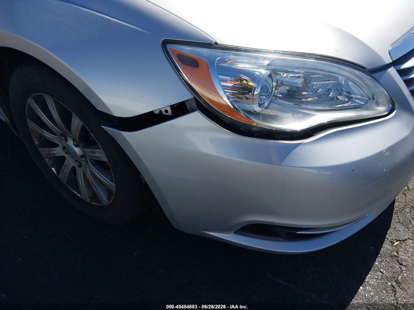 2012 Chrysler 200 VIN 1C3BCBEG0CN291449 IAAI salvage auction — FRONT END, Clear (Nevada), sold $450 on 2026-07-26 (photo 6)